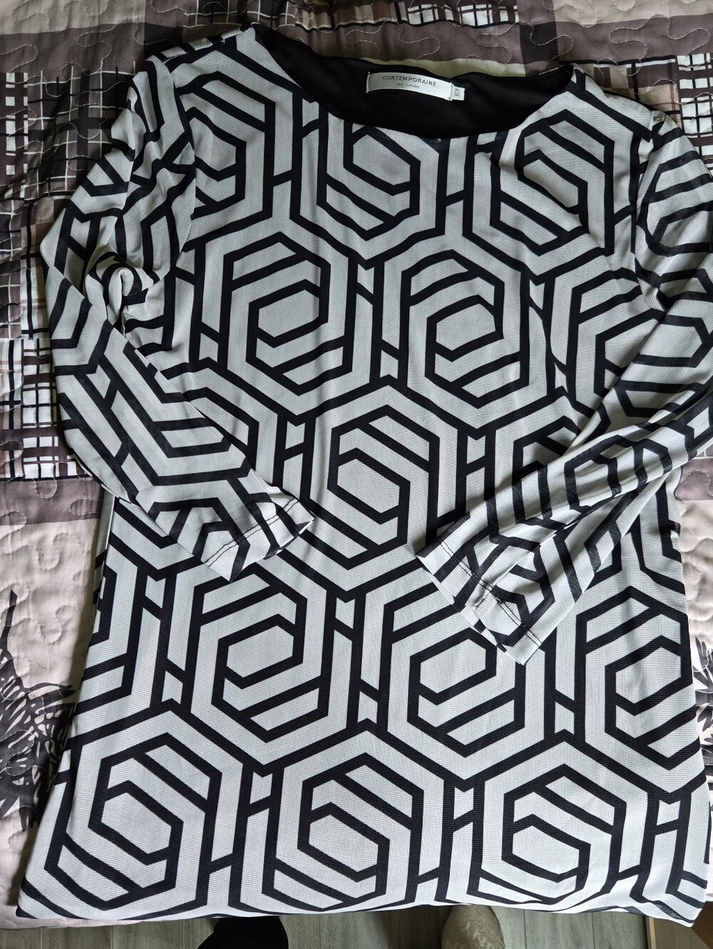 Black & White Geometric Tunic